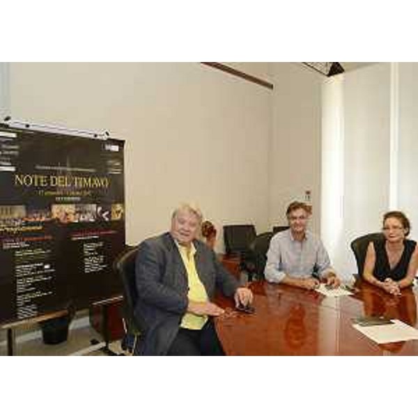 Elio De Anna (Assessore regionale Cultura), Vladimir Kukanja (Sindaco Duino-Aurisina) e Carla Agostinello (Direttore artistico "Punto musicale") alla presentazione della XXV edizione di "Note del Timavo - Stagione concertistica internazionale". (Trieste 06/09/12)