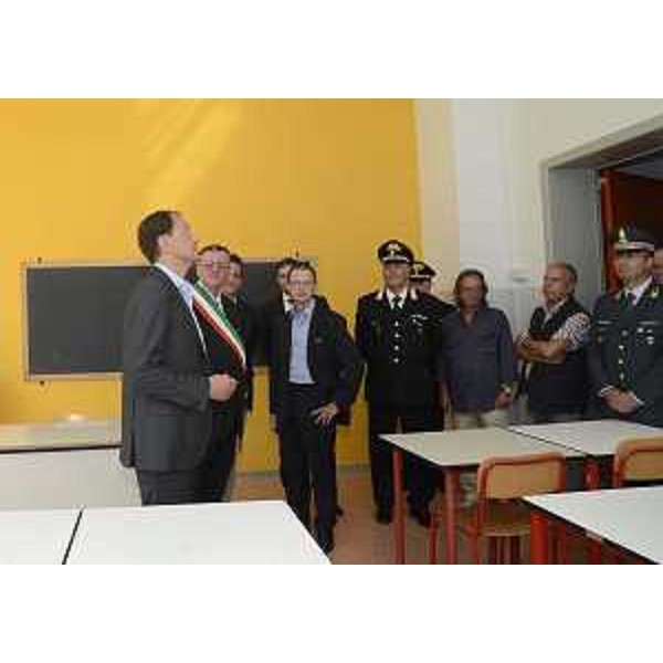 Luca Ciriani (Vicepresidente Regione FVG) visita la ristrutturata Scuola Media Bernardino Partenio. (Spilimbergo 08/09/12)