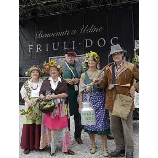 "Figuranti" all'inaugurazione della XVIII edizione di "Friuli Doc". (Udine 13/09/12)