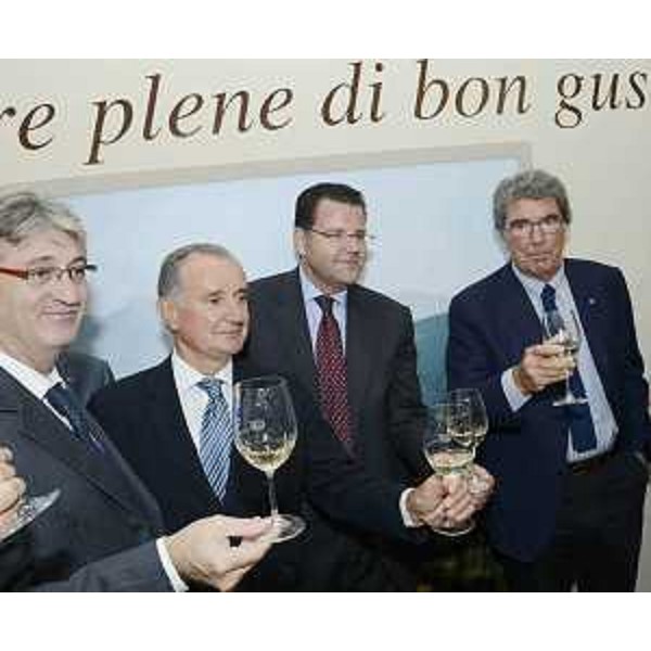 Renzo Tondo (Presidente Friuli Venezia Giulia), Angelo Compagnon (Deputato), Daniele Macorig (Vicepresidente Provincia Udine) e Dino Zoff all'inaugurazione della XVIII edizione di "Friuli Doc". (Udine 13/09/12)