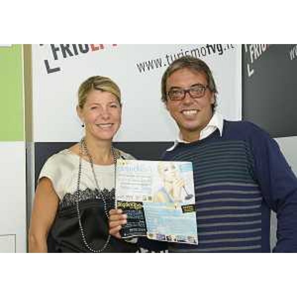 Federica Seganti (Assessore regionale Attività produttive) e Matteo Medani (Presidente Associazione Mila) alla presentazione di "Acquolina sotto le Stelle" edizione 2012. (Trieste 25/09/12)