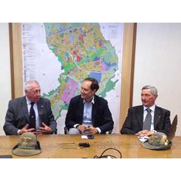 Corrado Perona (Presidente nazionale ANA-Associazione Nazionale Alpini), Luca Ciriani (Vicepresidente Friuli Venezia Giulia) e Giovanni Gasparet (Presidente provinciale ANA-Associazione Nazionale Alpini PN). (Pordenone 05/10/12)