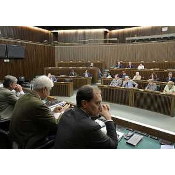 Luca Ciriani (Vicepresidente FVG e assessore regionale Salute) in audizione in III Commissione consiliare sul disegno di legge della Giunta di riordino istituzionale e organizzativo del SSR-Servizio Sanitario Regionale. (Trieste 09/10/12)
