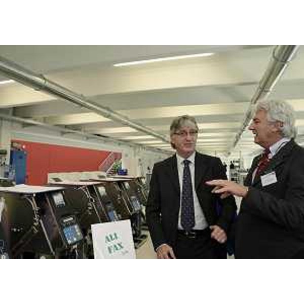 Renzo Tondo (Presidente Friuli Venezia Giulia) e Paolo Galliano (Ceo SIRE Analytical Systems) nella giornata di inaugurazione dello stabilimento della SIRE Analytical Systems Gruppo Alifax. (Nimis 12/10/12)