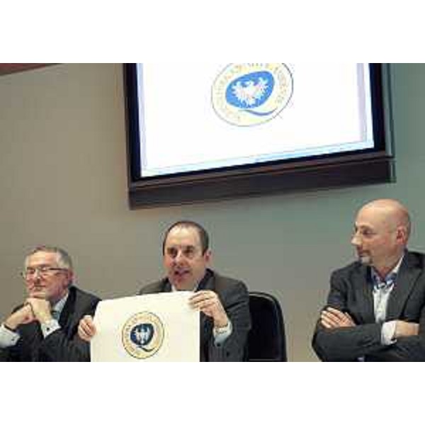 Francesco Ciani (Direttore Nord Est Qualità), Claudio Violino (Assessore regionale Risorse rurali, agroalimentari e forestali) e Mirko Bellini (Direttore ERSA) alla presentazione del nuovo marchio di AQUA: Agricoltura Qualità Ambiente. (Udine 12/10/12)