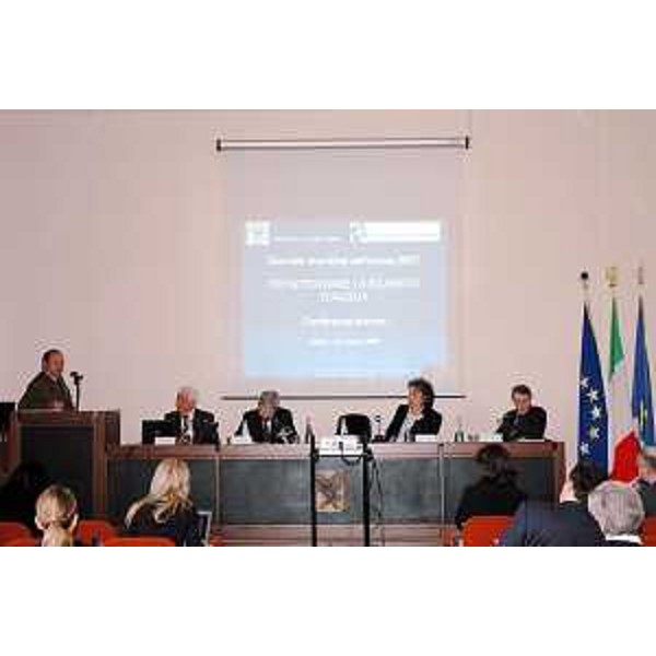Gianfranco Moretton (Vicepresidente e Assessore regionale all'ambiente, lavori pubblici e protezione civile) ritratto in occasione del Suo intervento sul problema delle falde acquifere