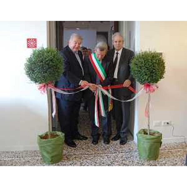 Elio De Anna (Assessore regionale Cultura), Emilio Iob (Sindaco San Daniele) e Adriano Piuzzi (Assessore Famiglia Provincia Udine) alla cerimonia di riapertura della Biblioteca Guarneriana. (San Daniele del Friuli 19/10/12)
