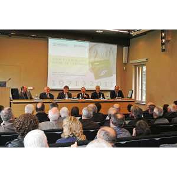 Renzo Tondo (Presidente Friuli Venezia Giulia) e Claudio Violino (Assessore regionale Risorse rurali) alla presentazione del libro "Una storia che viene da lontano", per i 40 anni di attività dell'ETP-Ente Tutela Pesca, a Villa Manin. (Passariano 20/10/12)