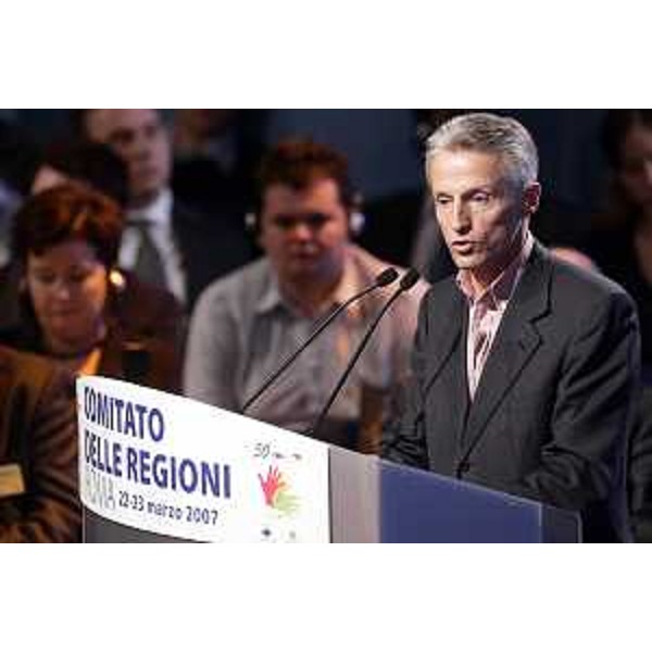 50.mo trattato di Roma Comitato delle Regioni. Riccardo Illy (Presidente della Regione Friuli Venezia Giulia) ritratto durante il Suo intervento. (Roma 23/03/07)