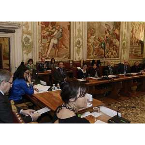 Angela Brandi (Assessore regionale Lavoro e Pari Opportunità) e Pietro Fontanini (Presidente Provincia Udine) al convegno "I nuovi percorsi del lavoro femminile. Oltre la riforma del mercato del lavoro". (Udine 16/11/12)