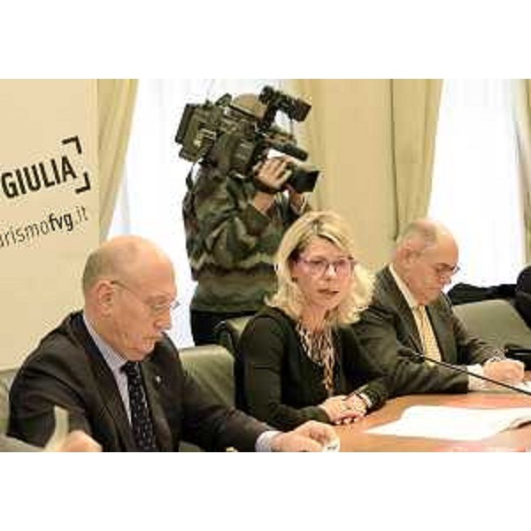 Federica Seganti (Assessore regionale Attività produttive) alla presentazione del cofanetto "Friuli Venezia Giulia Box for you" e della LIVE IT APP. (Trieste 23/11/12)