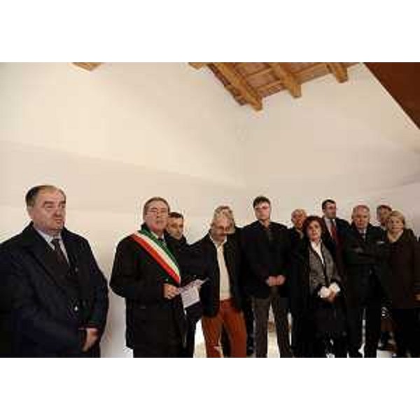Roberto Molinaro (Assessore regionale Istruzione, Università, Ricerca) e Andrea Zuliani (Sindaco Campoformido) all'inaugurazione del centro culturale Mulino Basaldella. (Campoformido 24/11/12)