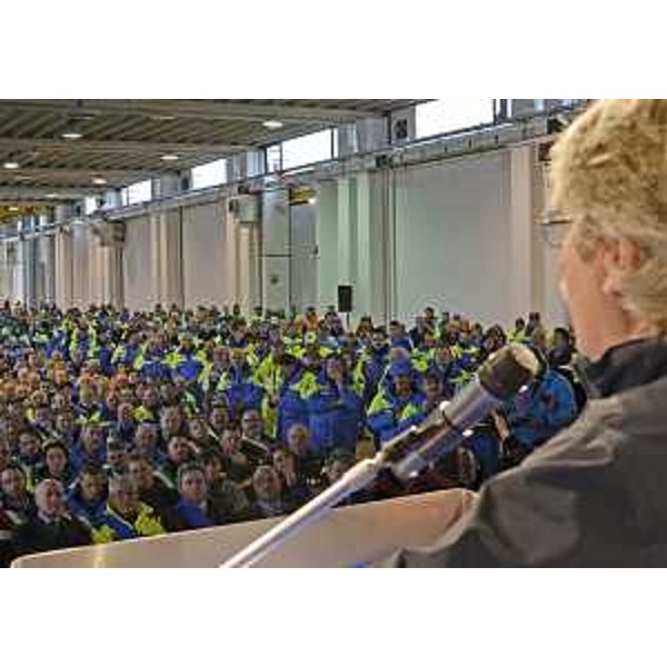 Renzo Tondo (Presidente Friuli Venezia Giulia) interviene all'annuale festa di ringraziamento della Regione alla Protezione civile del FVG. (Pordenone 01/12/12)