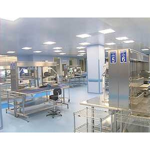 La nuova centrale di sterilizzazione dell'Azienda ospedaliero-universitaria "Santa Maria della Misericordia". (Udine 15/12/12)