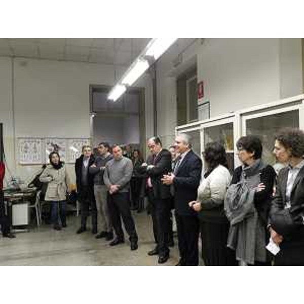 Roberto Molinaro (Assessore regionale Istruzione) all'inaugurazione del laboratorio sanitario presso l'Istituto Professionale di Stato per l'Industria e l'Artigianato (IPSIA) "Giacomo Ceconi". (Udine 15/12/12)