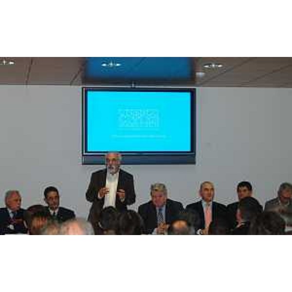 Massimo Magnani (Commissario tecnico Nazionale azzurra Atletica leggera), Guido Pettarin (Presidente regionale FIDAL), Alfio Giomi (Presidente nazionale FIDAL), Elio De Anna (Assessore regionale Sport), Maurizio Franz (Presidente Consiglio regionale), Giuliano Gemo (Vicepresidente CONI FVG), Roberto Novelli (Consigliere regionale). (Udine 09/01/13)