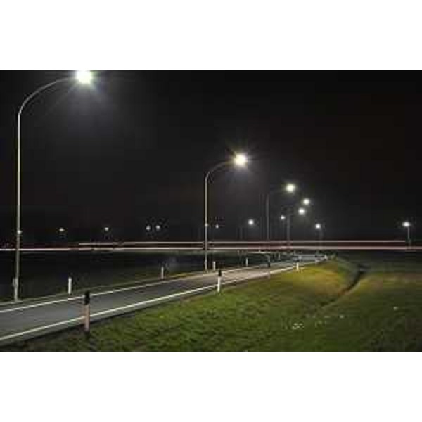 La vecchia illuminazione sugli svincoli di Redipuglia sull'Autostrada A4. (11/02/13)