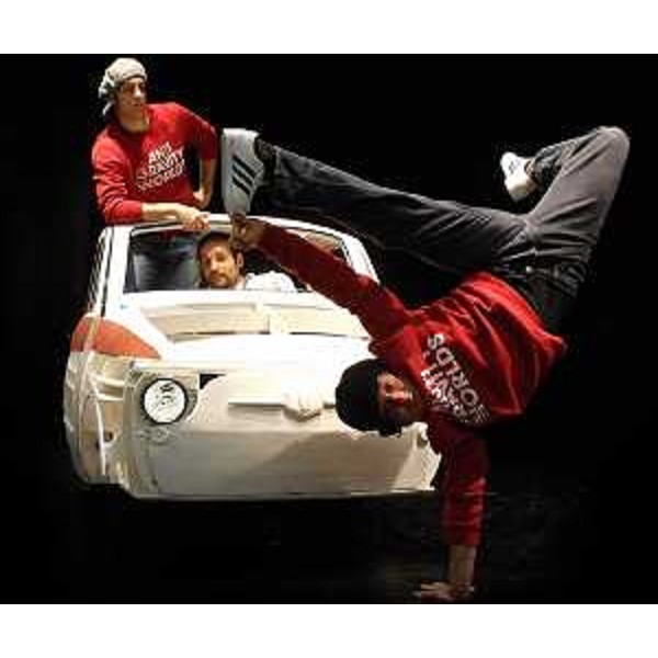 Scena dallo spettacolo "I Vulnerabili" - scritto e interpretato da Filippo Tognazzo - Compagnia teatrale Zelda