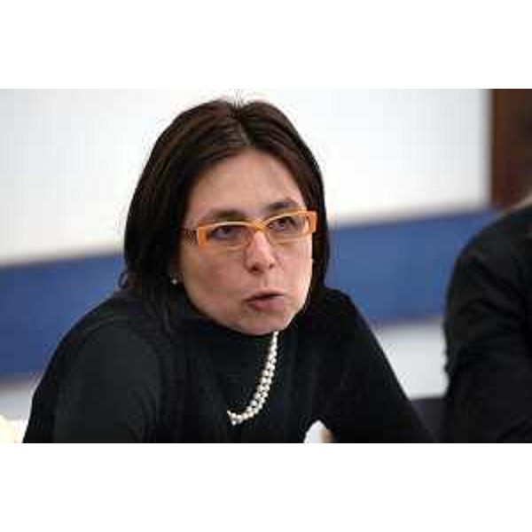 Michela Del Piero (Assessore regionale alla programmazione e controllo, alle risorse economiche e finanziarie, al patrimonio e servizi generali e alle pari opportunità) alla conferenza stampa sui risultati dell'attività di accertamento nel 2006. (Trieste 03/04/07)
