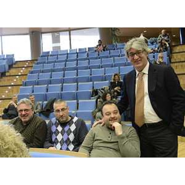 Renzo Tondo (Presidente Friuli Venezia Giulia) alla presentazione dei Cantieri lavoro - nuova iniziativa avviata dalla Regione per sostenere i lavoratori colpiti dalla crisi - agli amministratori locali e provinciali del FVG. (Udine 06/03/13)