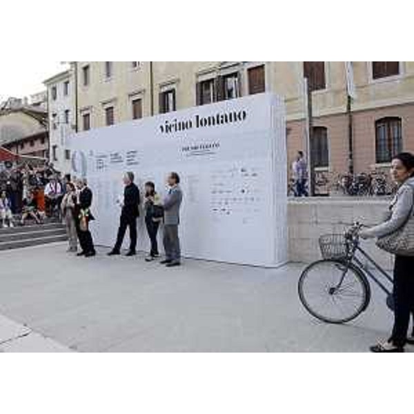 L'inaugurazione della IX edizione del Festival "vicino/lontano" alla presenza di Cristiana Compagno (Rettore Università Udine), Furio Honsell (Sindaco Udine) e Debora Serracchiani (Presidente Friuli Venezia Giulia). (Udine 09/05/13)