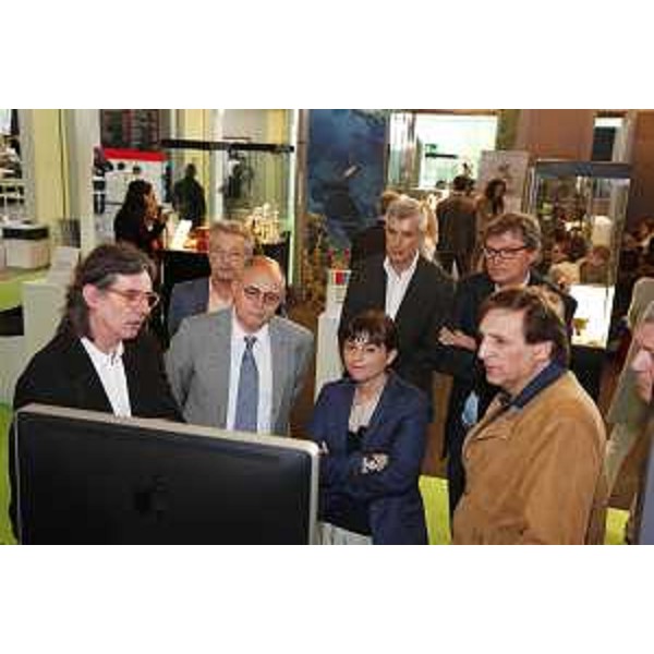 Debora Serracchiani (Presidente Friuli Venezia Giulia) visita lo stand di TurismoFVG alla fiera internazionale sulla sostenibilità ambientale "EOS-Exposition of Sustainability". (Udine 18/05/13)