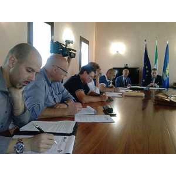 Il Tavolo di confronto sulle criticità aziendali del Pordenonese con Sergio Bolzonello (Vicepresidente FVG e assessore regionale Attività produttive, Risorse rurali, agroalimentari e forestali) e Alessandro Ciriani (Presidente Provincia Pordenone). (Pordenone 18/06/13)
