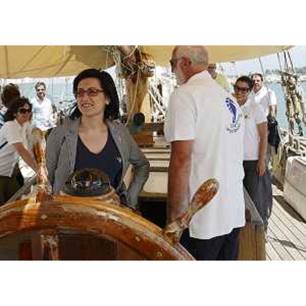 Sara Vito (Assessore regionale Ambiente) a bordo della Goletta Verde in partenza per il tour 2013 di Legambiente. (Lignano Sabbiadoro 22/06/13)
