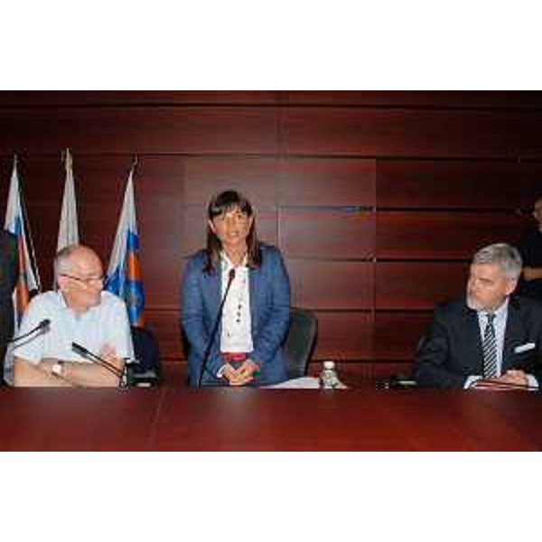 Franco Gabrielli (Capo Dipartimento Protezione civile nazionale), Debora Serracchiani (Presidente Friuli Venezia Giulia) e Paolo Panontin (Assessore regionale Protezione civile FVG) all'incontro con i responsabili di Protezione civile delle Regioni. (Palmanova 24/06/13)