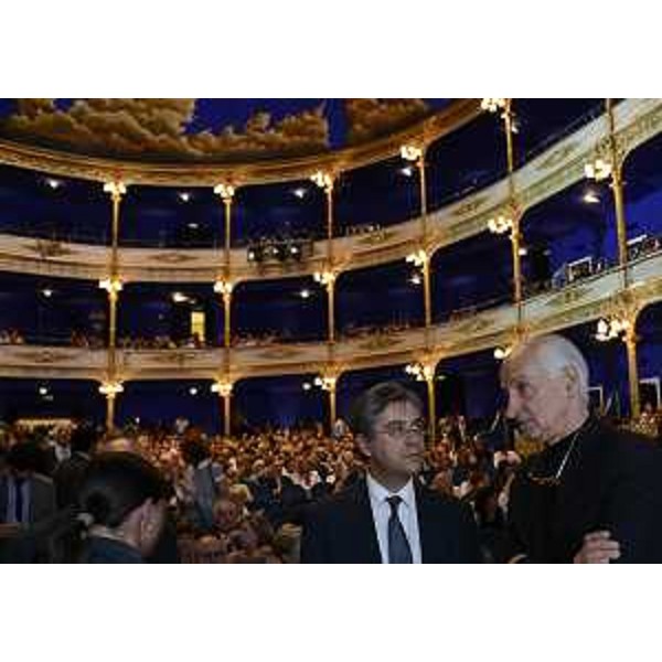 Francesco Peroni (assessore regionale Finanze) con Miloš Budin (presidente del Teatro Rossetti). (Trieste 03/07/13)