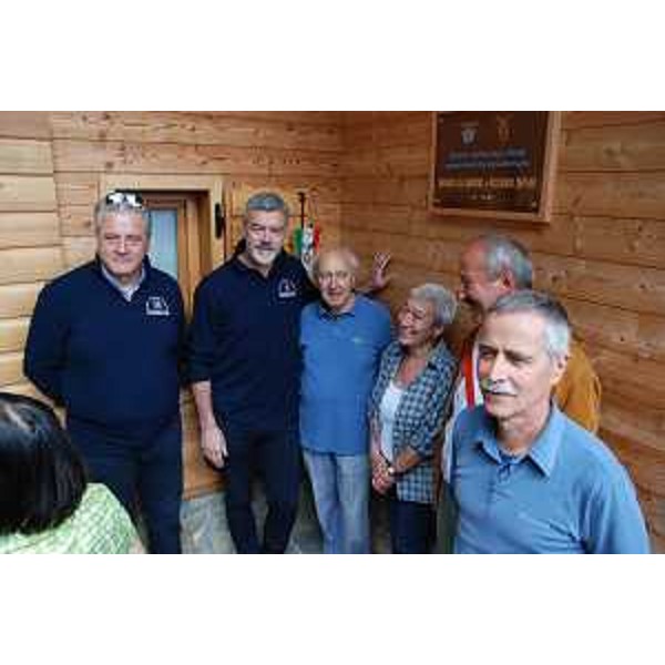 Guglielmo Berlasso (Direttore regionale Protezione civile) e Paolo Panontin (Assessore regionale Protezione civile) all'inaugurazione del rifugio Fratelli Nordio-Riccardo Deffar. (Ugovizza 13/07/13)