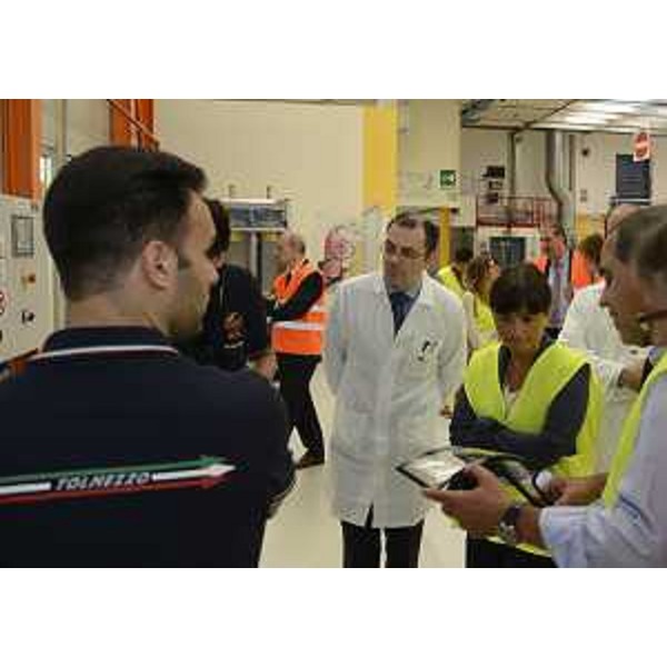 Debora Serracchiani (Presidente Friuli Venezia Giulia) visita la produzione dell'Automotive Lighting. (Tolmezzo 15/07/13)