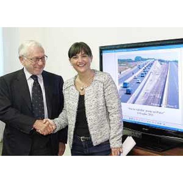 Emilio Terpin (Presidente Autovie Venete Spa) e Debora Serracchiani (Presidente Friuli Venezia Giulia). (Udine 19/07/13)