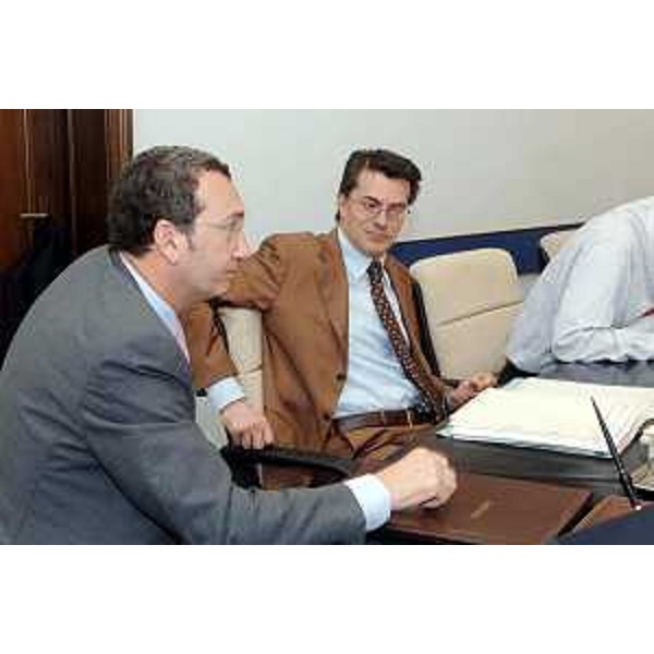 Ezio Beltrame (Assessore regionale alla salute e protezione sociale) con Sergio Bolzanello (Sindaco di Pordenone) ritratti in occasione della Seduta della Giunta Regionale tenutasi a Trieste. (Trieste 27/04/07)