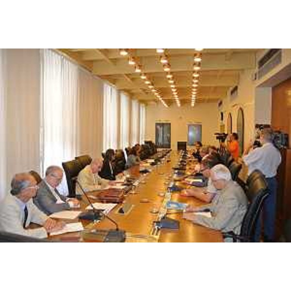 Tavolo sul ddl anticrisi, tra Regione e parti sociali, in Consiglio regionale. (Trieste 30/07/13)