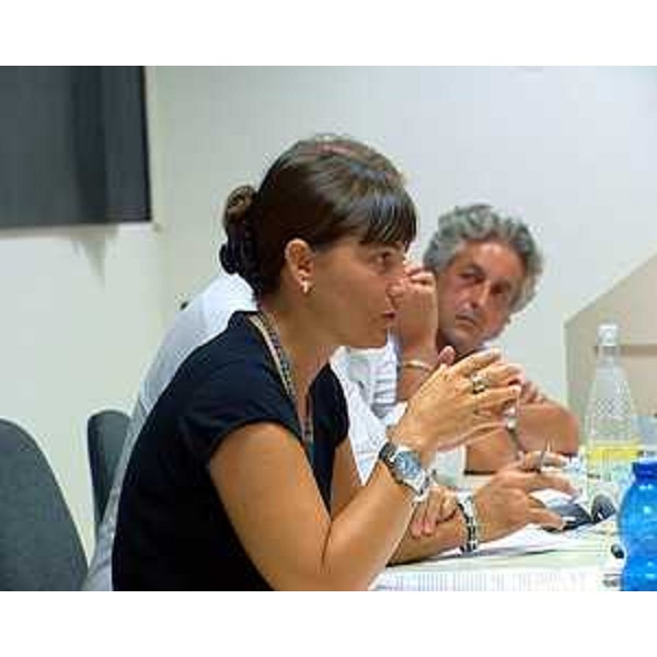 Debora Serracchiani (Presidente Friuli Venezia Giulia) al consiglio generale allargato del sindacato Cisl Alto Friuli. (Gemona del Friuli, 05/08/13)