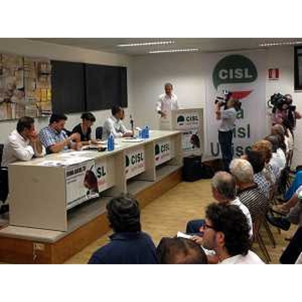 Debora Serracchiani (Presidente Friuli Venezia Giulia) al consiglio generale allargato del sindacato Cisl Alto Friuli. (Gemona del Friuli, 05/08/13)