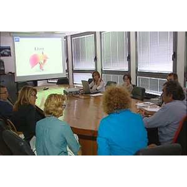 Maria Sandra Telesca (assessore regionale Salute e Politiche sociali) in un momento della visita al Centro Studi Fegato, nell’ospedale di Cattinara. (Trieste, 20/08/13)