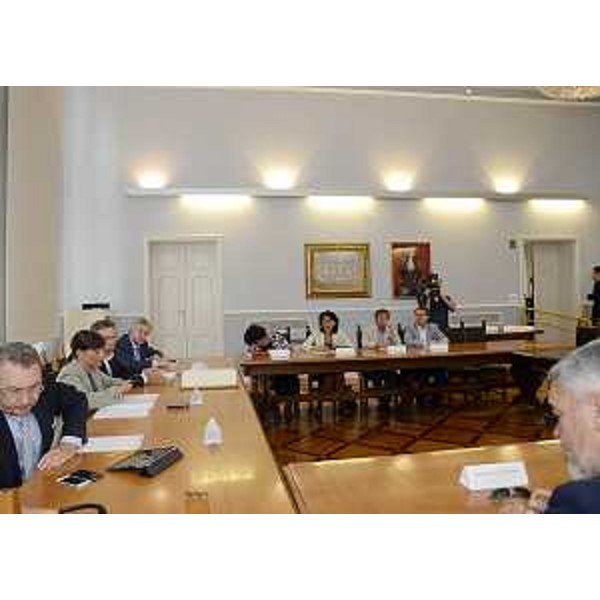 La riunione tra la Giunta regionale del FVG, con Debora Serracchiani (Presidente), e la Giunta comunale di Gradisca, con Franco Tommasini (Sindaco Gradisca d'Isonzo), in Municipio. (Gradisca d'Isonzo 23/08/13)