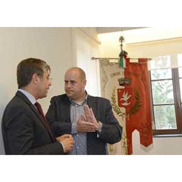 Francesco Peroni (Assessore regionale Finanze, Patrimonio e Programmazione) e Vittorino Boem (Consigliere regionale) a Villa di Toppo Florio. (Buttrio 27/08/13)