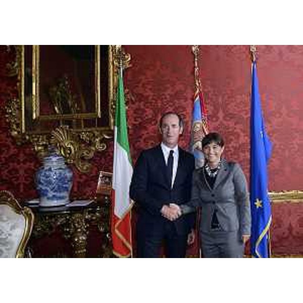 Luca Zaia (Presidente Veneto) e Debora Serracchiani (Presidente Friuli Venezia Giulia) a Palazzo Balbi. (Venezia 03/09/13)