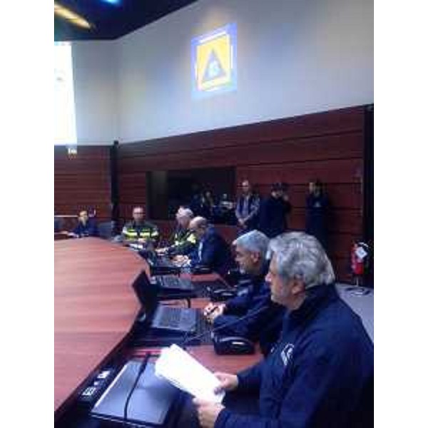 Sala Operativa della Protezione civile durante l'esercitazione voluta dalla Regione Veneto in occasione del cinquantennale della tragedia del Vajont. (Palmanova 14/09/13)