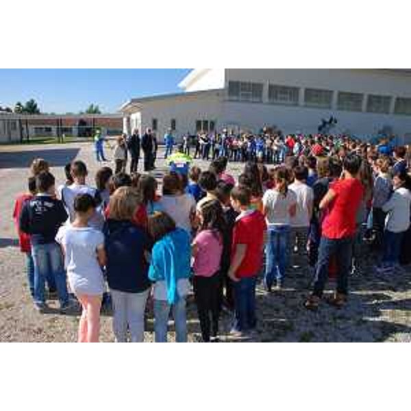 Evacuazione di una scuola durante la giornata di esercitazione voluta dalla Regione Veneto in occasione del cinquantennale della tragedia del Vajont. (14/09/13)