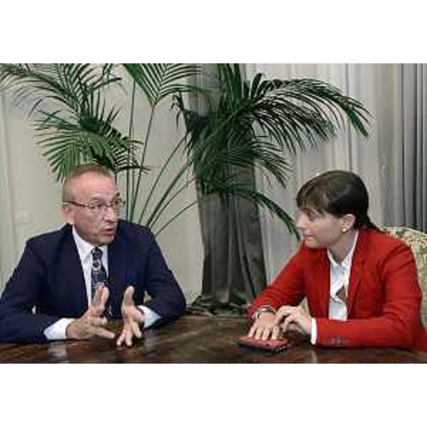 Bruno Scapini (Ambasciatore d'Italia in Armenia) e Debora Serracchiani (Presidente Friuli Venezia Giulia) nella sede della Regione FVG. (Trieste 16/09/13)