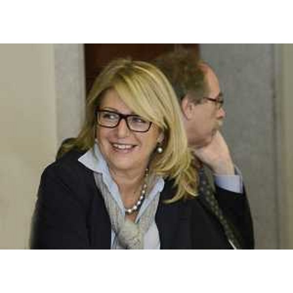 Maria Sandra Telesca (Assessore regionale Salute, Integrazione socio-sanitaria, Politiche sociali e Famiglia) durante la riunione di Giunta. (Trieste 19/09/13)