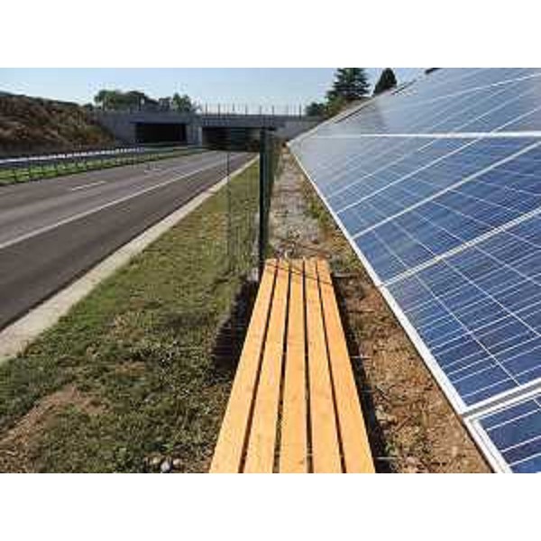 Impianto fotovoltaico dedicato all'illuminazione della galleria di Savogna sul raccordo Villesse-Gorizia. (Savogna 20/09/13)
