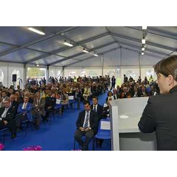 Intervento di Debora Serracchiani (Presidente Friuli Venezia Giulia) all'inaugurazione di nuovi edifici nel Parco scientifico e tecnologico Luigi Danieli. (Udine 24/09/13)