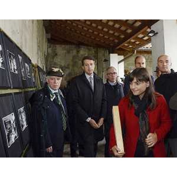 Stefano Balloch (Sindaco Cividale) e Debora Serracchiani (Presidente Friuli Venezia Giulia) al 69° Raduno nazionale dei Forestali. (Cividale del Friuli 29/09/13)