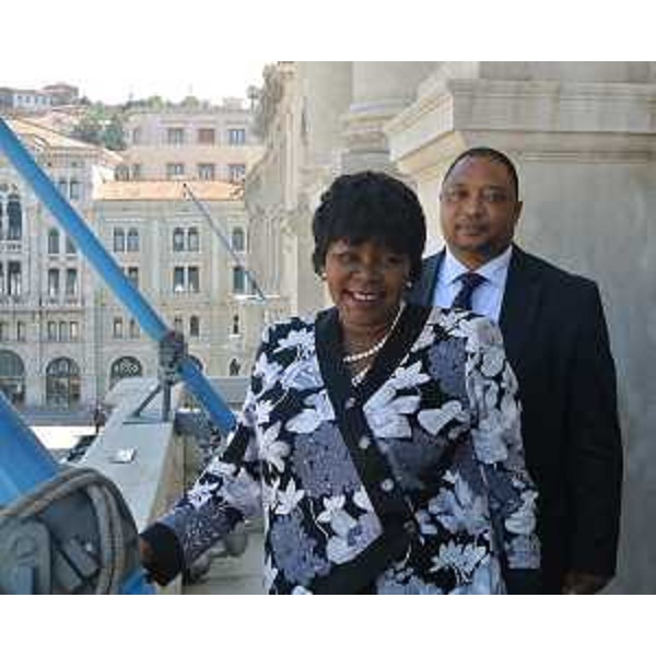 Nomatemba Tambo (Ambasciatore Repubblica Sud Africa in Italia) e Matlho Molema (Segretario Affari economici Ambasciata Repubblica Sud Africa a Roma) nella sede della Regione in piazza Unità d'Italia. (Trieste 03/10/13)