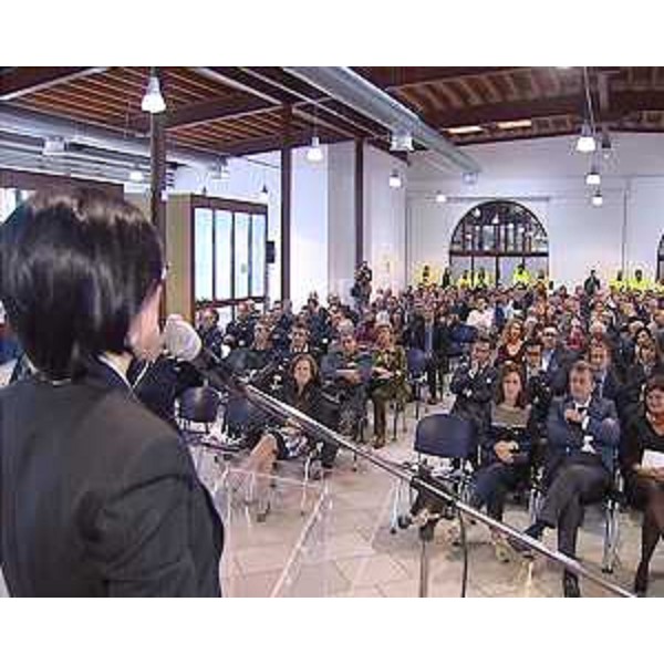 Sara Vito (Assessore regionale Ambiente ed Energia) alla consegna delle imbarcazioni San Giusto, Ocean1, Ocean2 e Ocean3 (di OceanTeam e Labromare) alla SIOT-Società Italiana Oleodotto Transalpino. (Trieste 10/10/13)